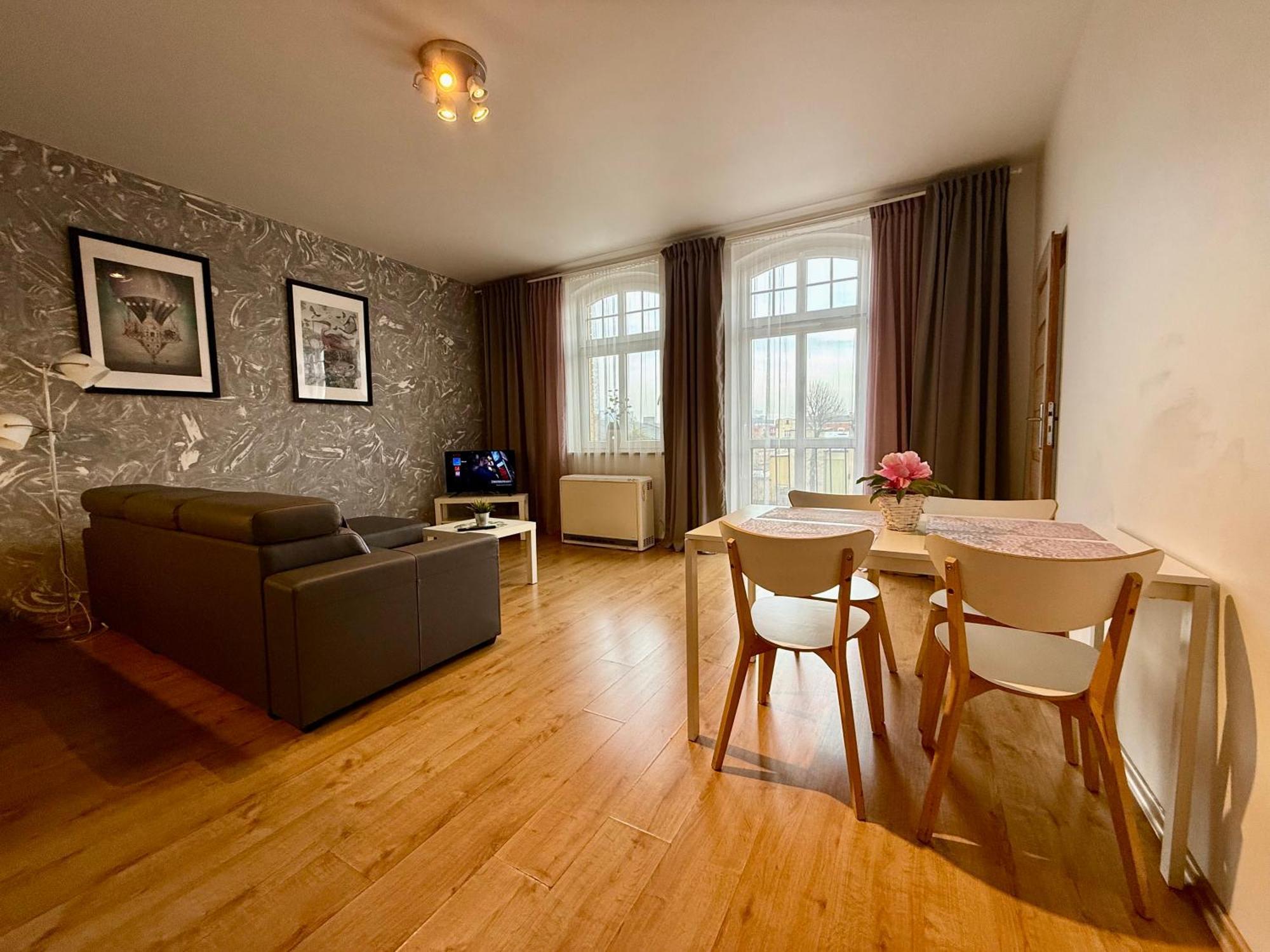 Uno Apartaments Katowice Kültér fotó