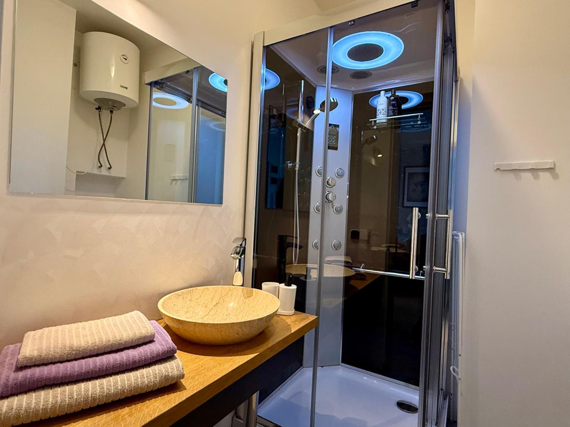 Uno Apartaments Katowice Kültér fotó